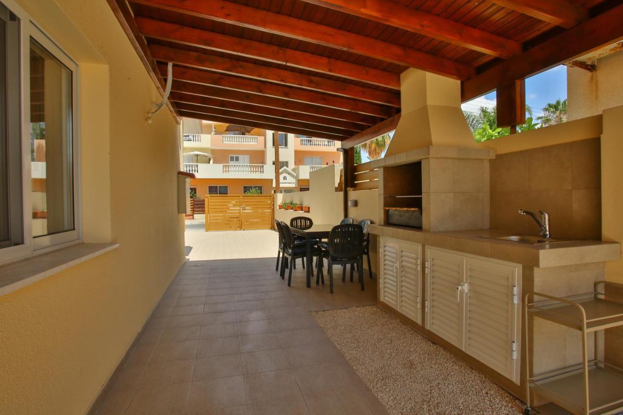 Star House Villa Paphos Exteriör bild