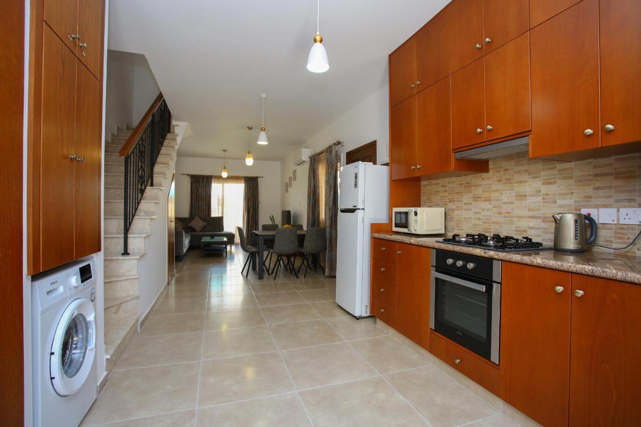 Star House Villa Paphos Exteriör bild